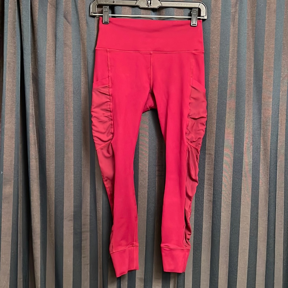Fabletics On-the-Go High-Waisted Legging - SP